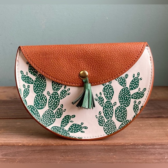 Anthropologie Amelie Mancini Great Outdoors Cactus Pouch Bag - Picture 2 of 7